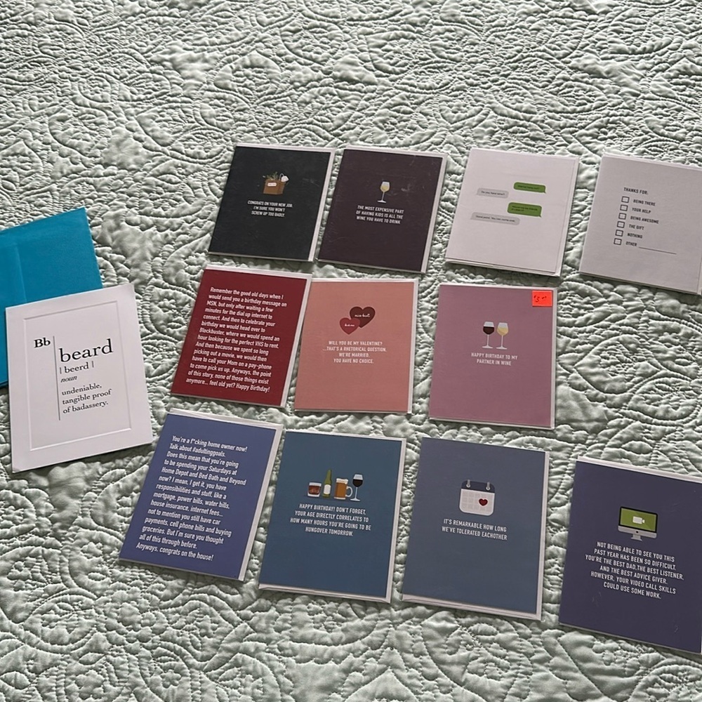 Set of 12 brand new cards, classy cards
All cards are blank inside